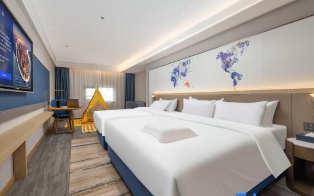 Kyriad Hotel (Tianjin Binhai New Area Tanggu Waitan Park)