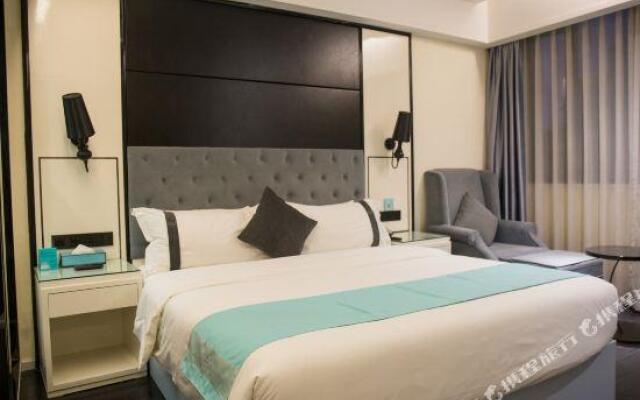 Xana Hotelle Neijiang City Center Branch