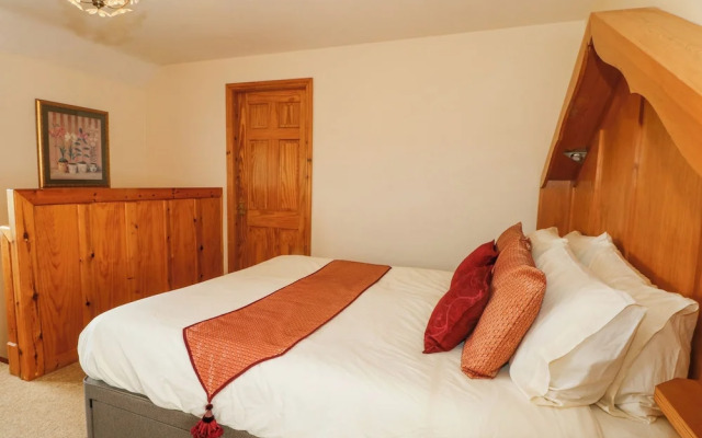 Top Stable Cottage
