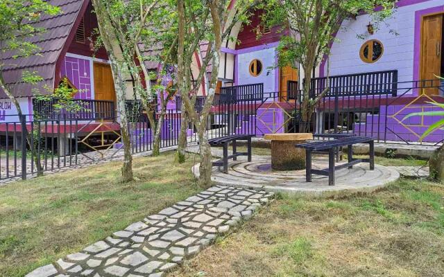 Bungalow Ungu Kebumen