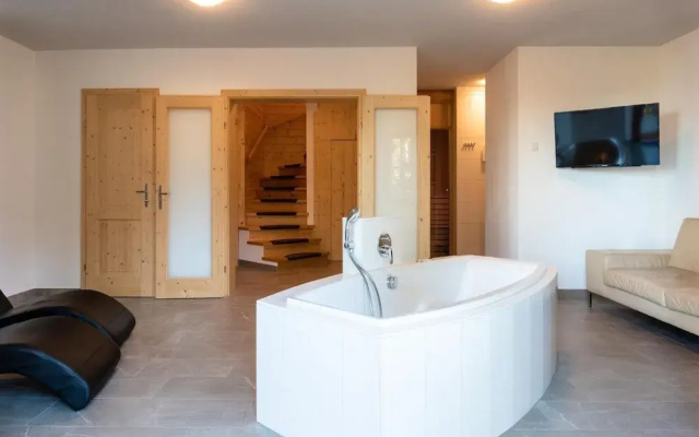 Koralpe Holiday Home With its own Wellness Area