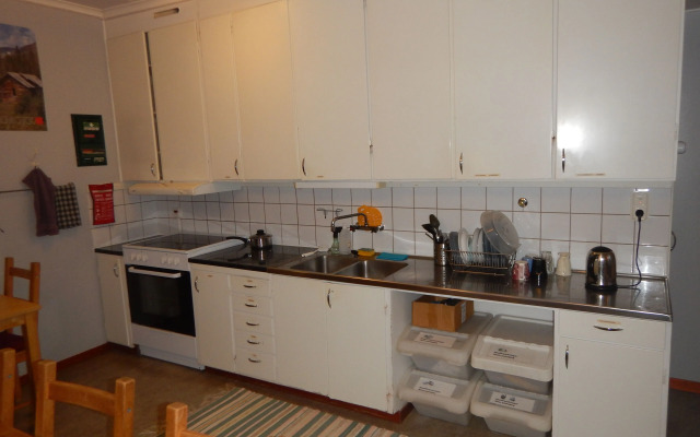 Jokkmokks Vandrarhem Åsgård