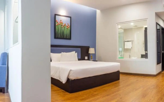 Royal Hotel Saigon