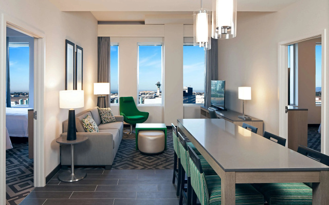 Homewood Suites by Hilton Los Angeles International Airport