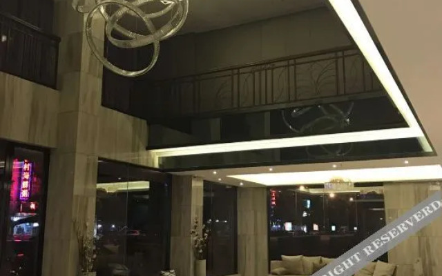 Yangchun Shenghua Hotel