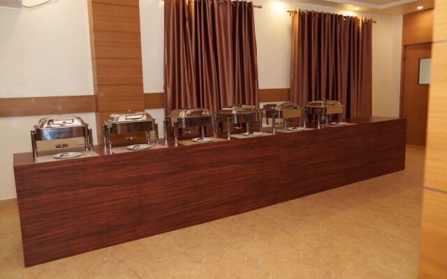 Hotel Ultra International