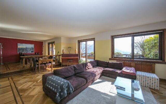 Luxury Villa Victoria