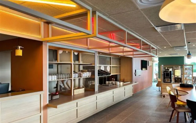 B&B Hotel Marne-La-Vallée Val D'Europe