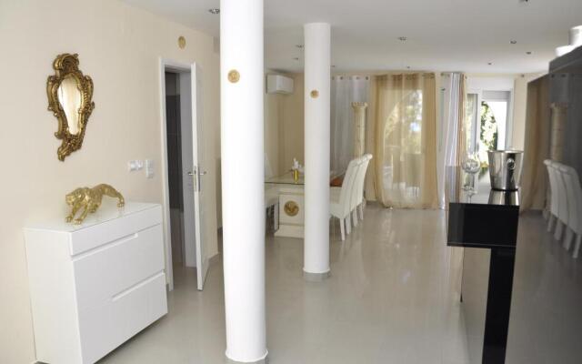 Villa Medusa Apartments