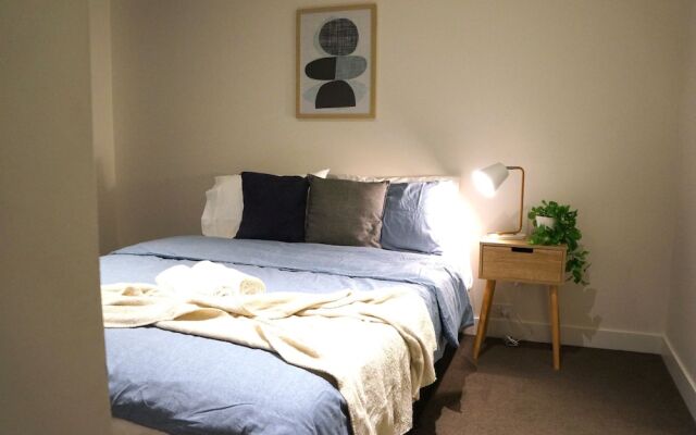 Level 39 Fulton Lane Apartment
