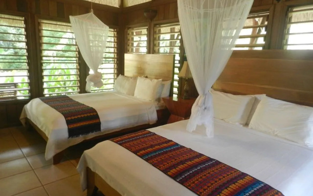 Chan Chich Lodge