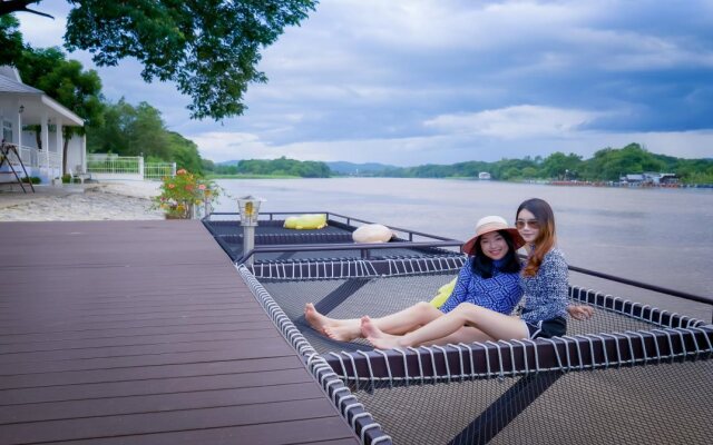 Tubtim Siam River Kwai Resort
