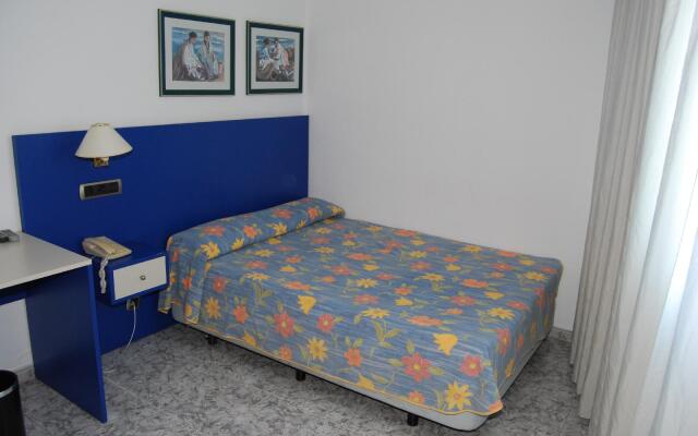 Hotel Marina Azul