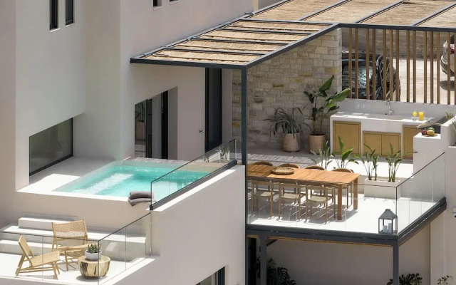 The Nook -luxury Living at the Edge of Tranquility