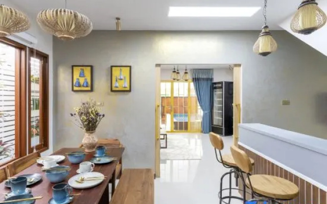 Private Luxury 4BR Pool Villa (Siri craft House) Nimman