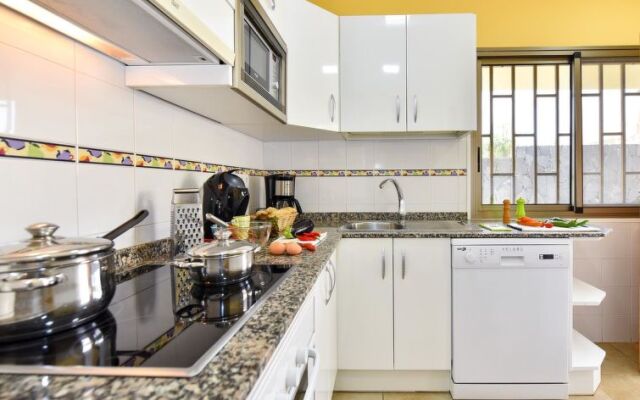 Beach House Adelfas San Agustín MCI