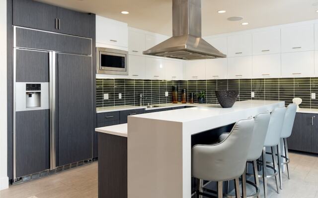 Bluebird Suites in Silicon Valley