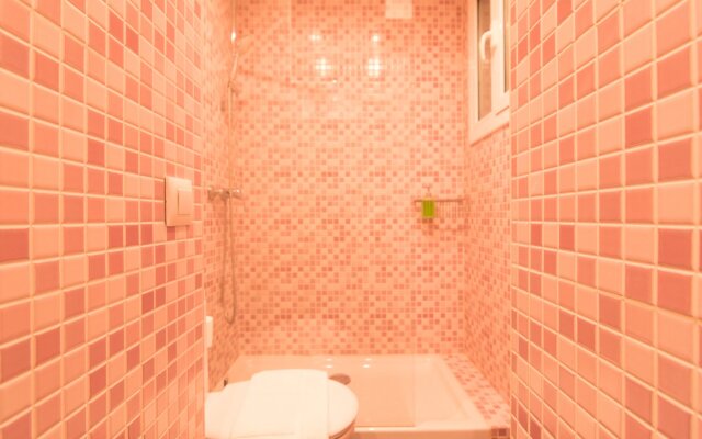 Port in Barcelona with 1 bedrooms and 1 bathrooms