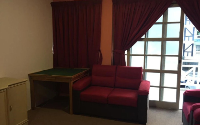 OYO Home 90412 N'ain Homestay