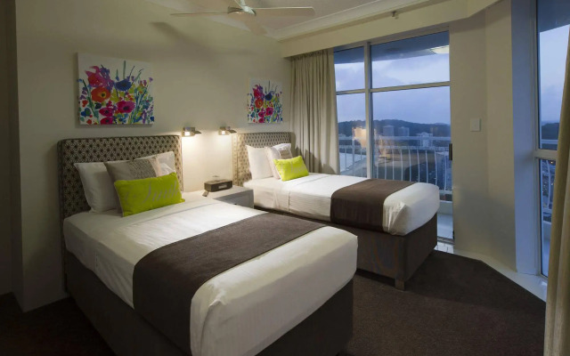 2nd Avenue Beachside Apartments