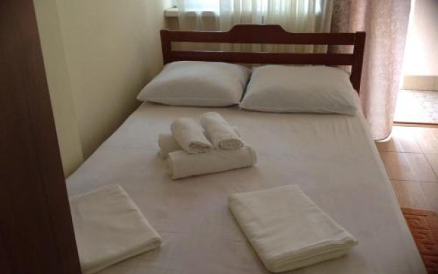 Milana Guest House