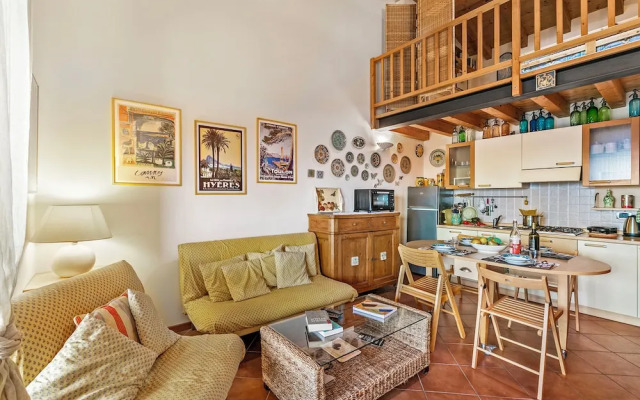 Grotten Loft with lake view and pool