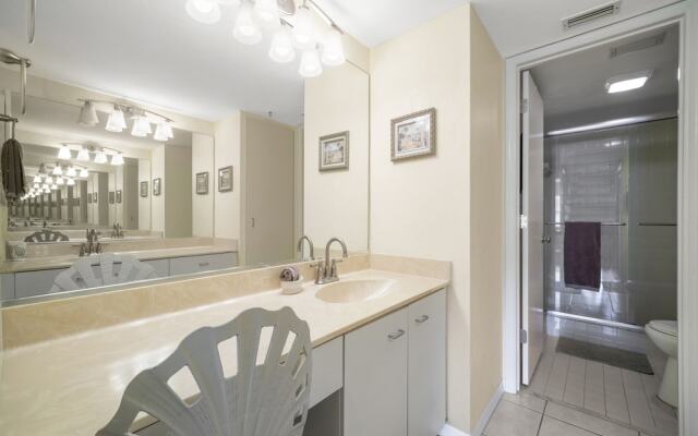 Gulf and Bay Club: Bayside 1226 by Vtrips