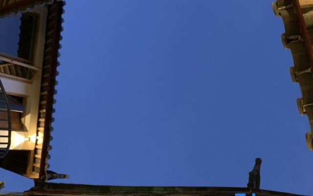 Yunqi Express Inn