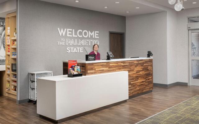 Hampton Inn & Suites Lexington Columbia
