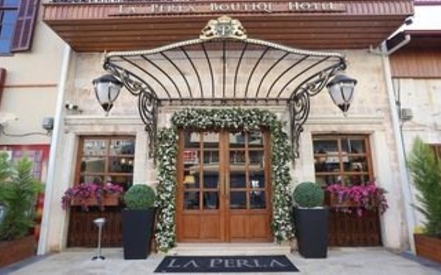 La Perla Boutique Hotel