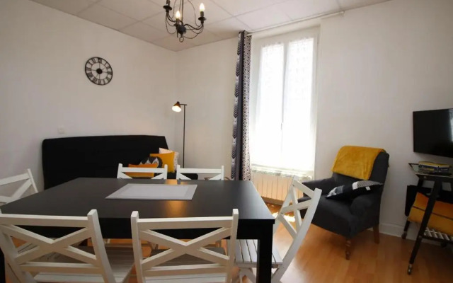 Appartement La Bourboule, 4 pièces, 6 personnes - FR-1-608-11
