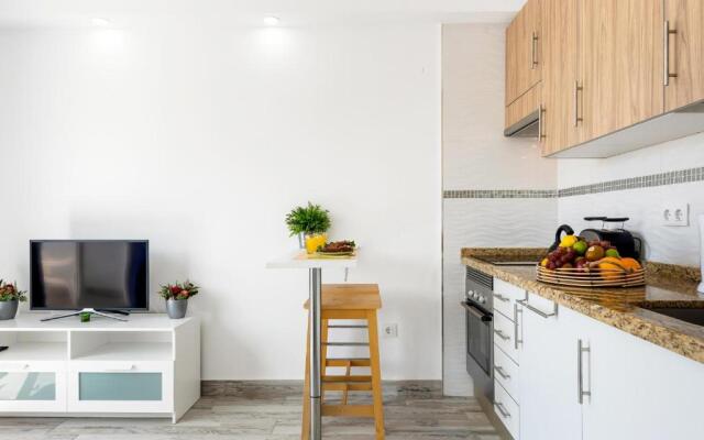 536B Cozy 1 bedroom, pool, terrace, sun lounger