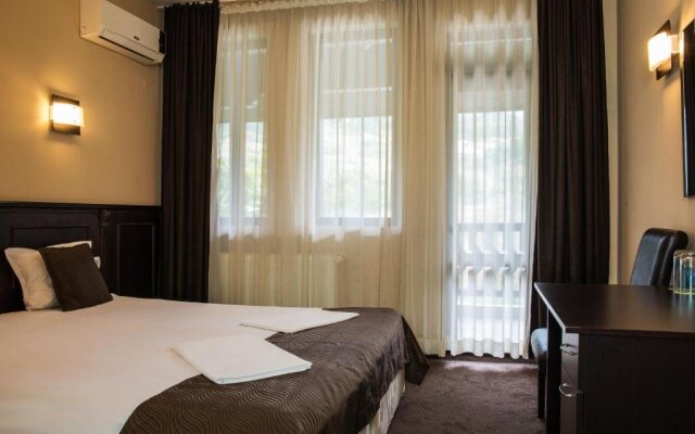 Chiflika Family Hotel
