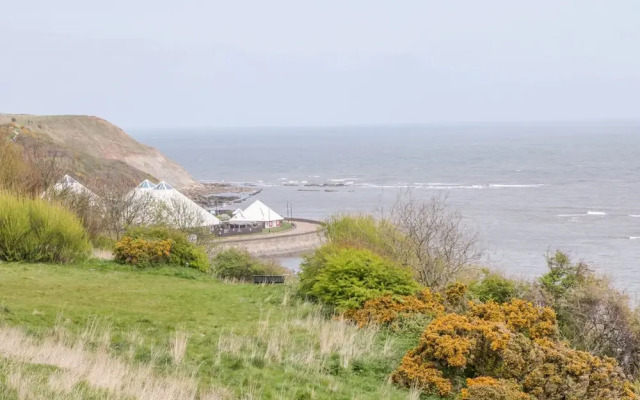 Moorland House