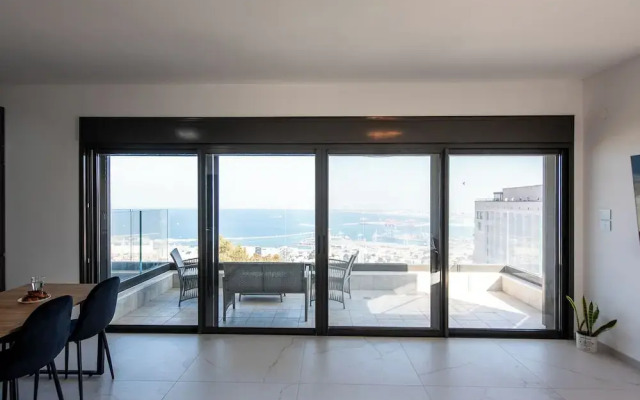 PORT CITY HAIFA-3 Bdrms BAY VIEW Luxury