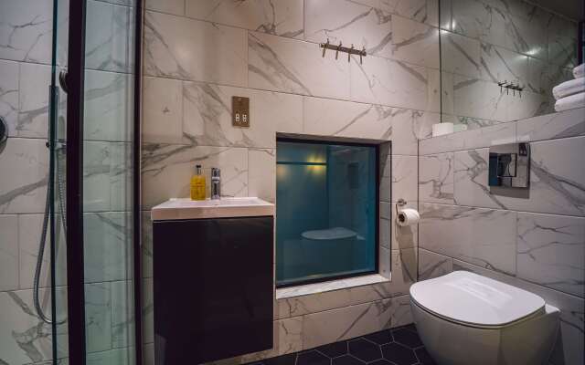 Euston Square Hotel