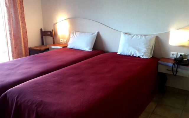 Hotel Pernes Les Fountaines