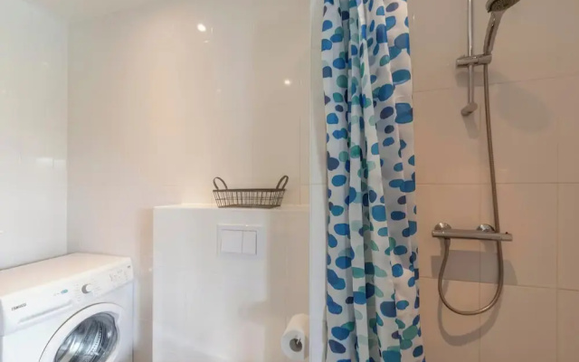 Holiday Home Callantsoog With Jacuzzi