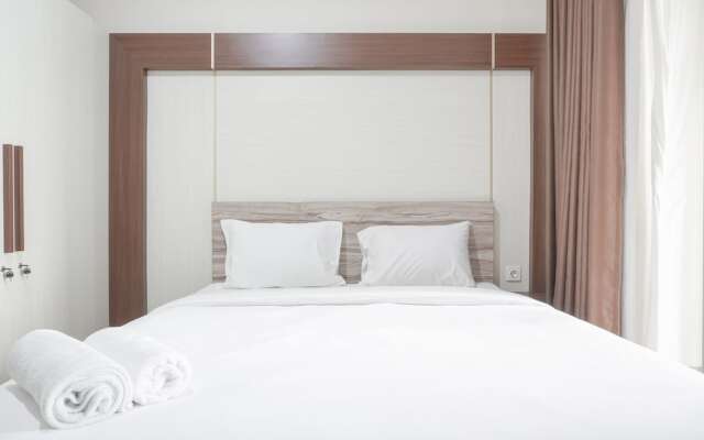 Fancy Designed Studio At Gold Coast Apartment