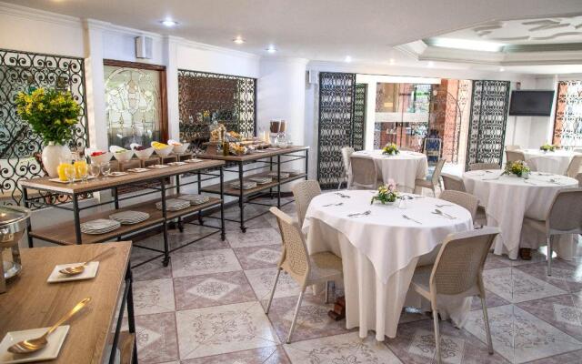 Solar Hotel Casa Laureles