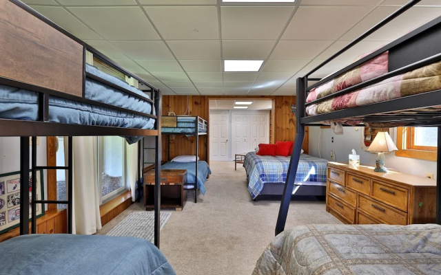 Winding Way Chalet 3 Bedroom Home