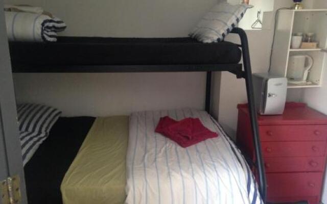 Loft 109 Backpackers Hostel