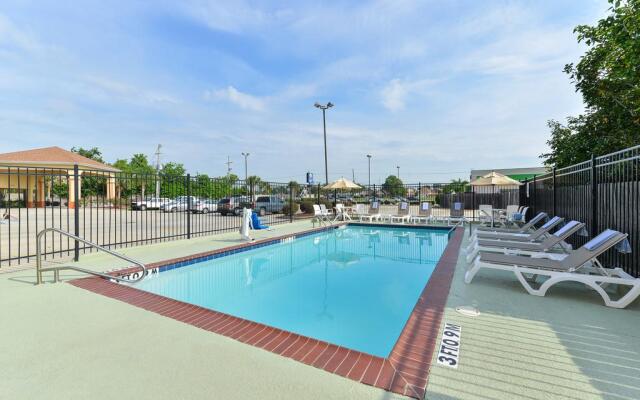 Comfort Inn Marrero - New Orleans West