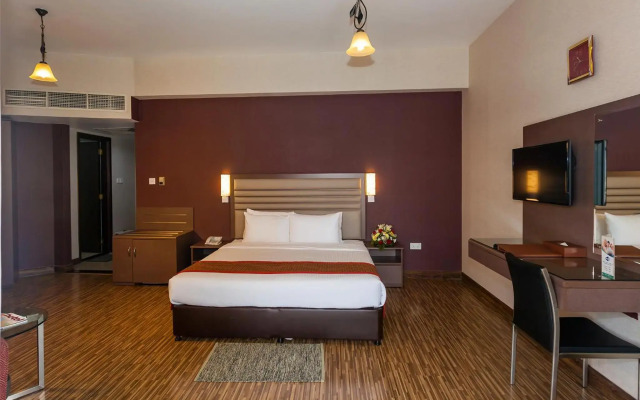 Bed by Tha-Pra Hotel and Apartment