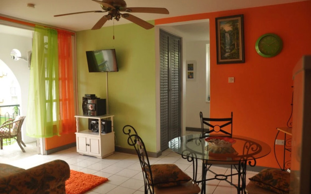 Palm View Apartment At Sandcastles