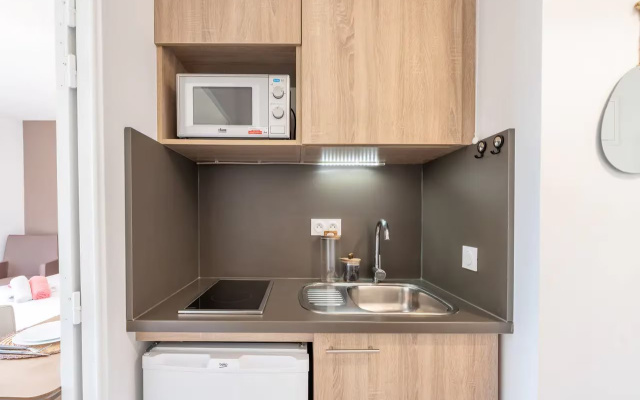 Quality Aparthotel Lyon L'Isle-d’Abeau