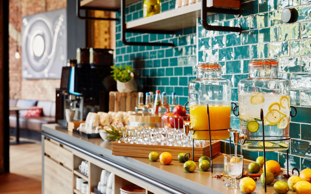 Me and All Hotel Hanover, by Hyatt