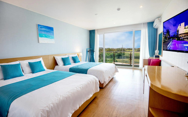 The Four Graces Resort