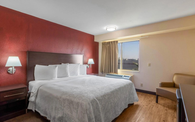 Red Roof Inn PLUS+ El Paso East