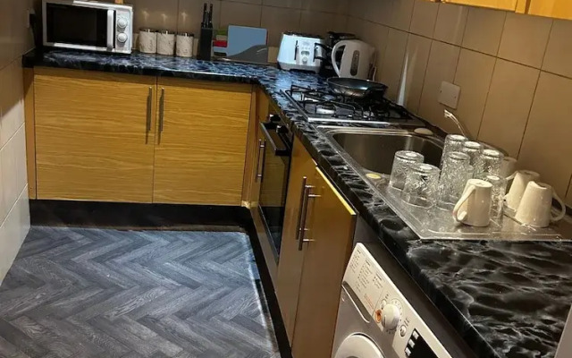 Stunning 4bedrooms Flat